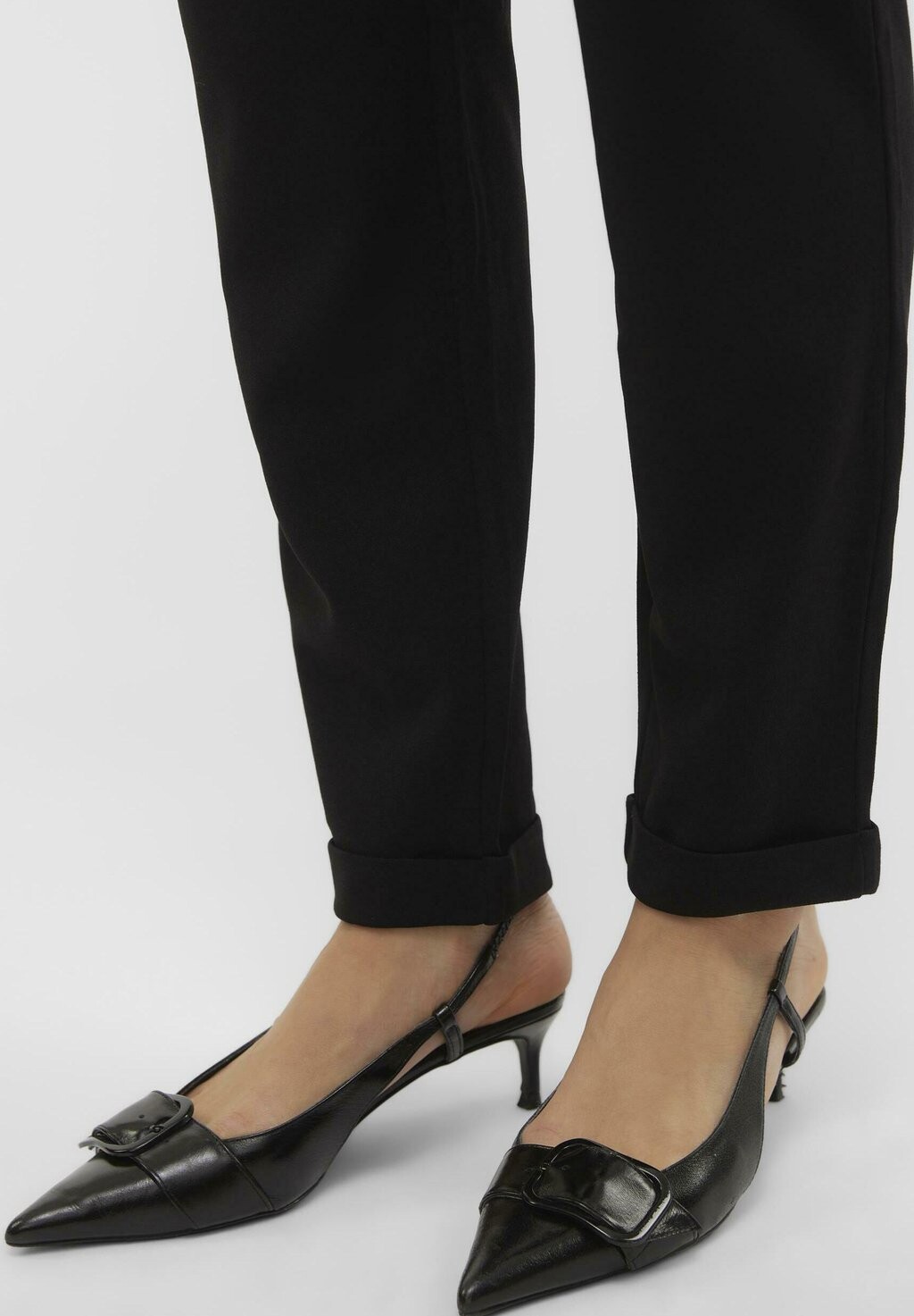 Брюки SARA TAPERED BOO Vero Moda, черный
Брюки SARA TAPERED BOO Vero Moda, черный