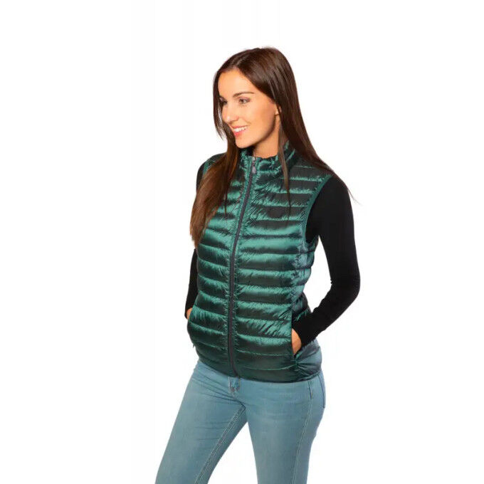 Пуховик без рукавов WAXX SHELTER Titan
Пуховик без рукавов WAXX SHELTER Titan