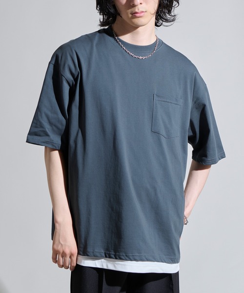 Футболка трикотажная однотонная с широким силуэтом и карманом CALIFORNIA OUTFITTERS
Футболка трикотажная однотонная с широким силуэтом и карманом CALIFORNIA OUTFITTERS