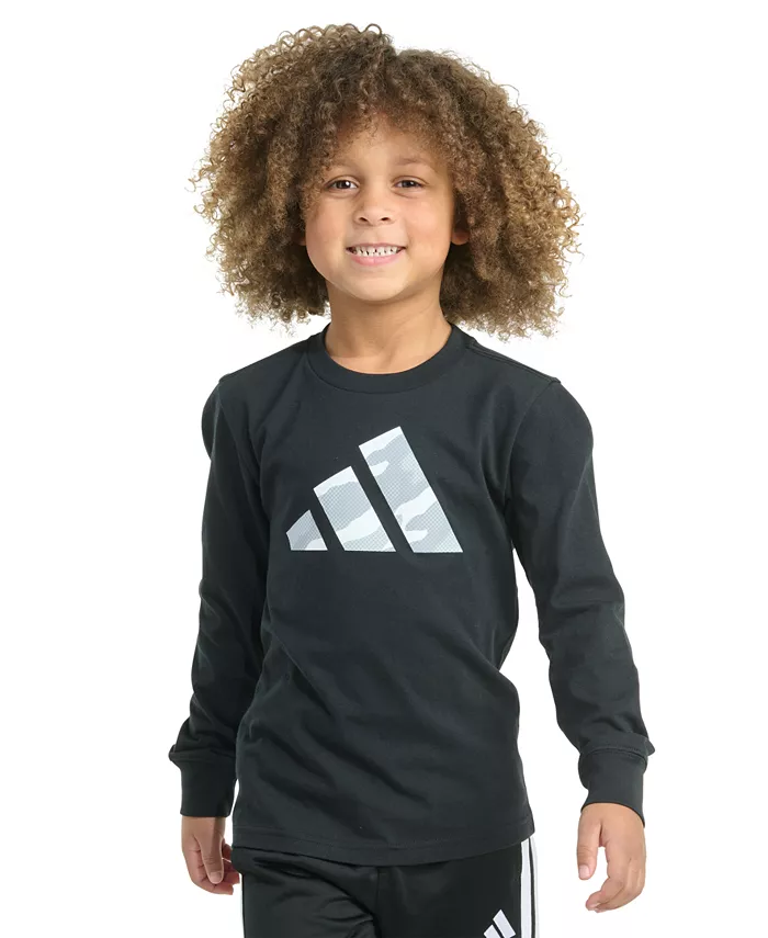 Футболка с длинным рукавом для малышей и мальчиков с логотипом в камуфляжном стиле, хлопок adidas, черный
Футболка с длинным рукавом для малышей и мальчиков с логотипом в камуфляжном стиле, хлопок adidas, черный