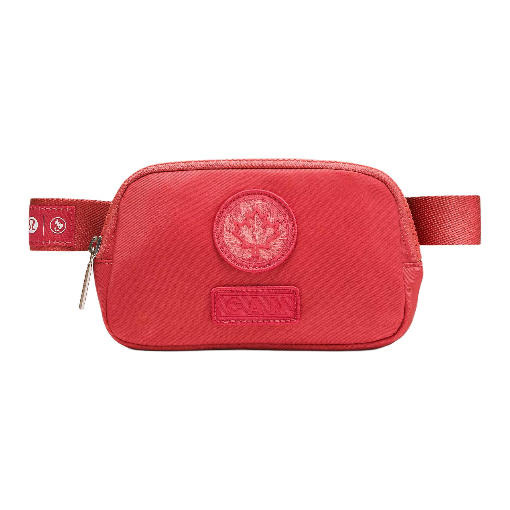 Lululemon Полиэстеровый поясной рюкзак Mini Unisex Hearth Red
Lululemon Полиэстеровый поясной рюкзак Mini Unisex Hearth Red