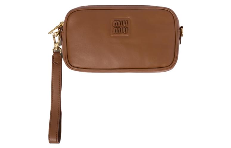 Miu Miu Женский кожаный клатч коричневого цвета
Miu Miu Женский кожаный клатч коричневого цвета
