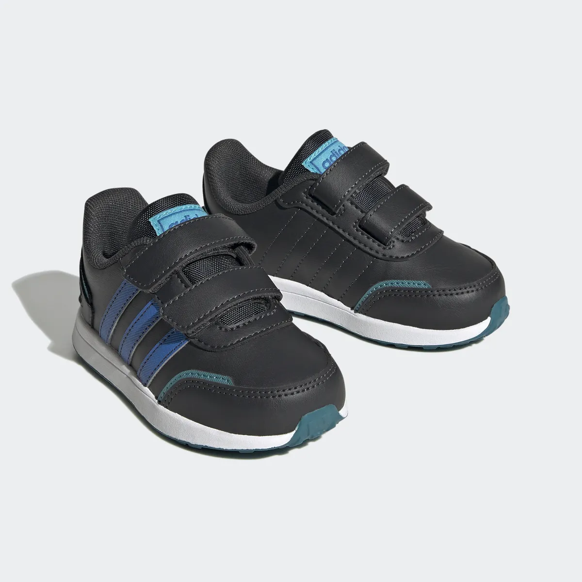 Кроссовки Adidas Sportswear "VS SWITCH 3 LIFESTYLE RUNNING HOOK AND LOOP STRAP", для малышей, цвет Carbon / Bright Royal / Arctic Fusion
Кроссовки Adidas Sportswear "VS SWITCH 3 LIFESTYLE RUNNING HOOK AND LOOP STRAP", для малышей, цвет Carbon / Bright Royal / Arctic Fusion