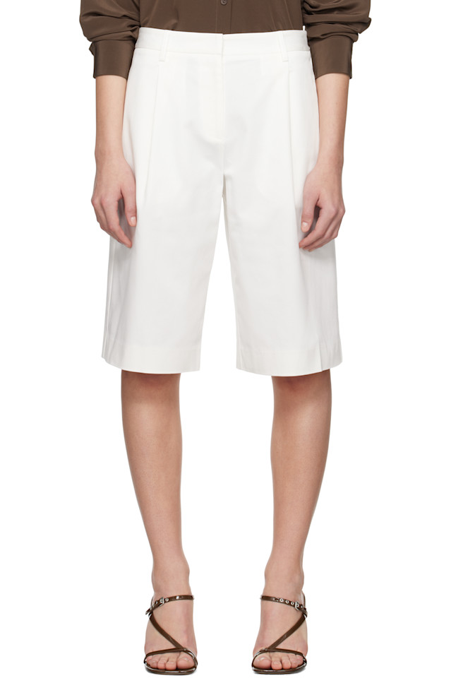 Длинные чинос шорты Matteau, цвет chalk
Длинные чинос шорты Matteau, цвет chalk