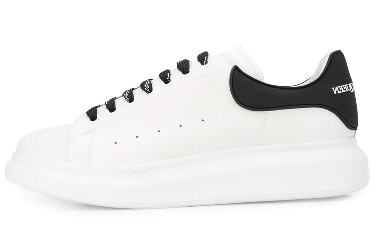 Кроссовки Alexander McQueen Oversized Sneaker 'White Black', Белый, Кроссовки Alexander McQueen Oversized Sneaker 'White Black'
Кроссовки Alexander McQueen Oversized Sneaker 'White Black', Белый, Кроссовки Alexander McQueen Oversized Sneaker 'White Black'