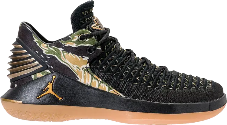 Кроссовки Air Jordan 32 Low Camo, черный
Кроссовки Air Jordan 32 Low Camo, черный