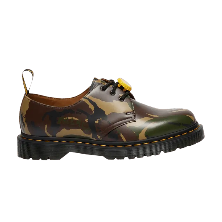 Кроссовки Palace x 1461 'Woodland Camo', зеленый
Кроссовки Palace x 1461 'Woodland Camo', зеленый