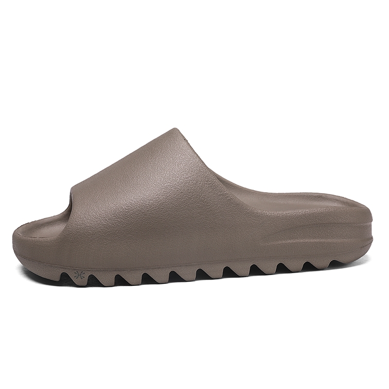 Детские тапочки с амортизацией и противоскользящим эффектом для подростков YUZHAOLIN, W350 Chocolate
Детские тапочки с амортизацией и противоскользящим эффектом для подростков YUZHAOLIN, W350 Chocolate