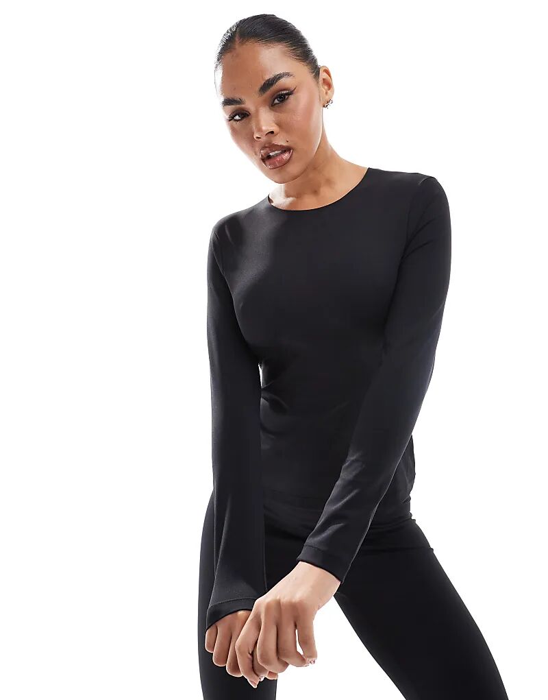 Футболка с длинным рукавом черного цвета South Beach
Футболка с длинным рукавом черного цвета South Beach