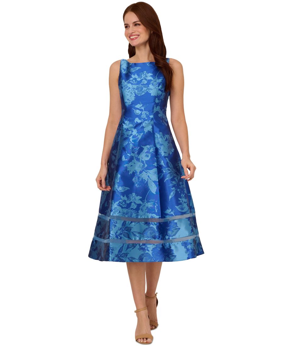 Женское платье-трапеция с металлизированным вырезом и расклешенной юбкой Adrianna Papell, Blue Multi
Женское платье-трапеция с металлизированным вырезом и расклешенной юбкой Adrianna Papell, Blue Multi