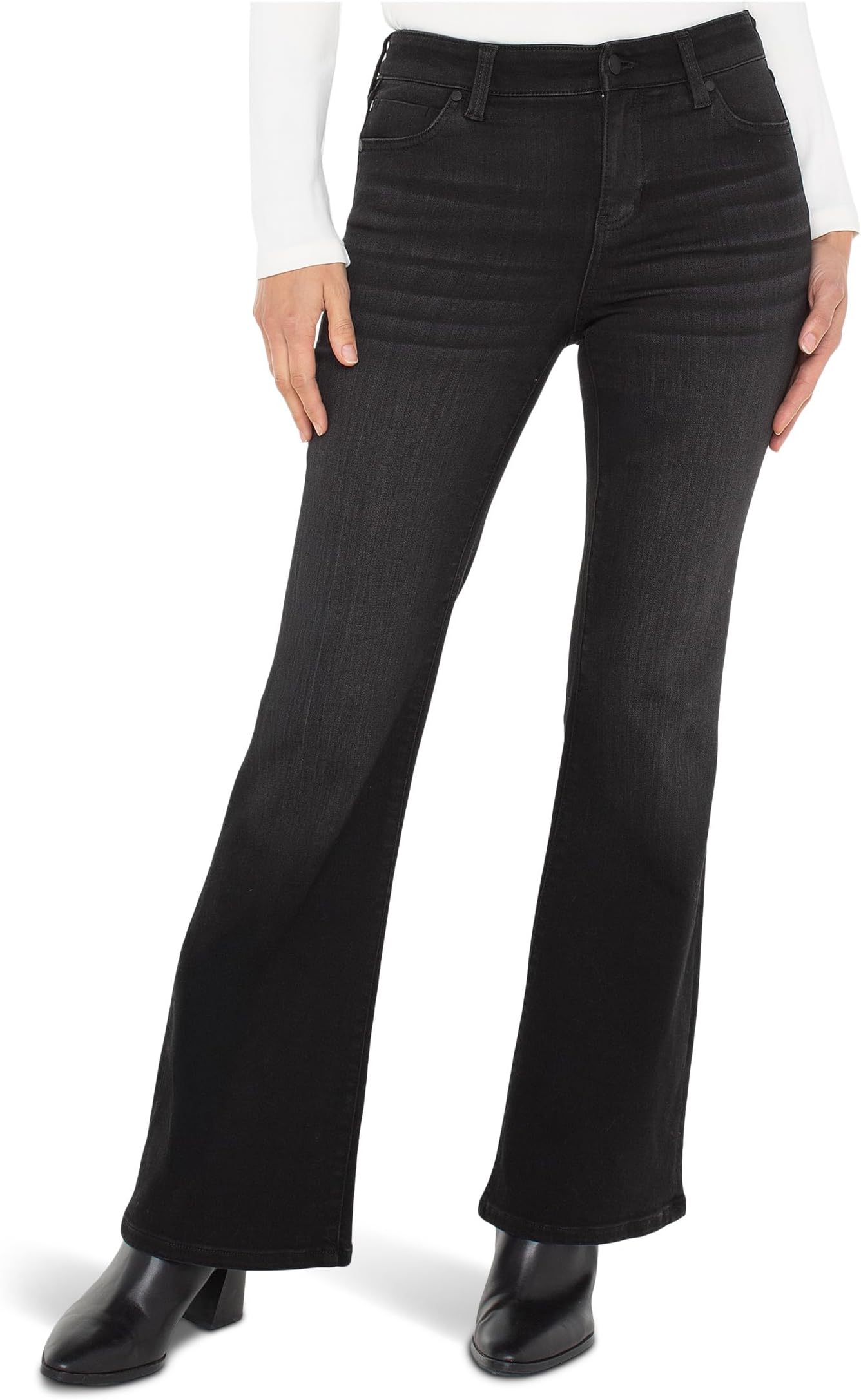 Женские джинсы Hannah со средней посадкой и клешем в цвете Heron Lake Liverpool Los Angeles, Heron Lake
Женские джинсы Hannah со средней посадкой и клешем в цвете Heron Lake Liverpool Los Angeles, Heron Lake