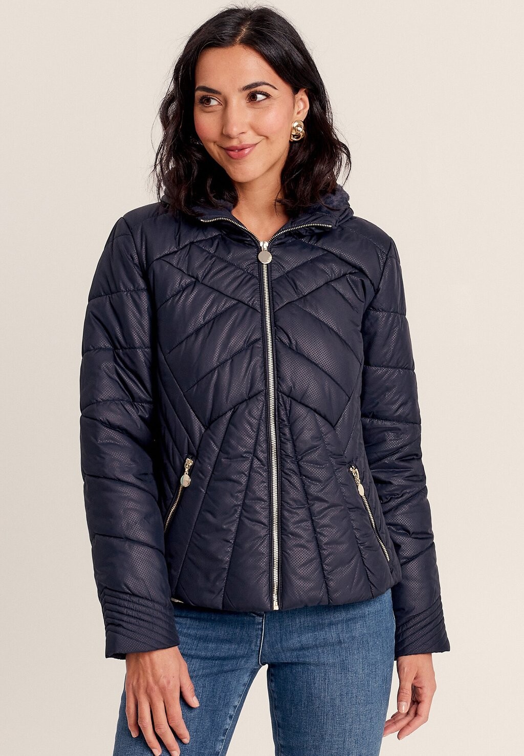 Зимняя куртка MIT REISSVERSCHLUSS Breal, темно-синий
Зимняя куртка MIT REISSVERSCHLUSS Breal, темно-синий