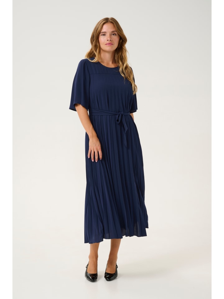 Платье свободного кроя CUyup в цвете Salute CULTURE
Платье свободного кроя CUyup в цвете Salute CULTURE