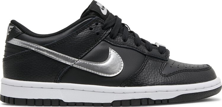 Кроссовки Nike NBA x Dunk Low EMB GS '75th Anniversary - Spurs', черный
Кроссовки Nike NBA x Dunk Low EMB GS '75th Anniversary - Spurs', черный