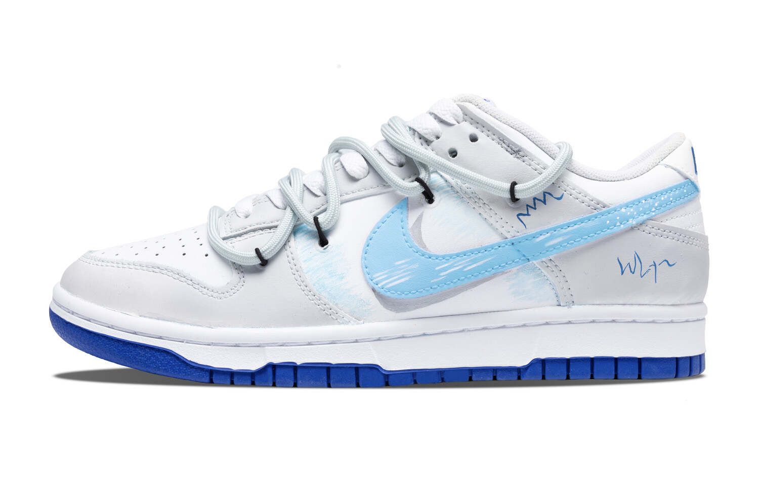 Кроссовки Nike Dunk Skateboarding Shoes Men Low-top White/Blue/Gray, белый/синий/серый
Кроссовки Nike Dunk Skateboarding Shoes Men Low-top White/Blue/Gray, белый/синий/серый