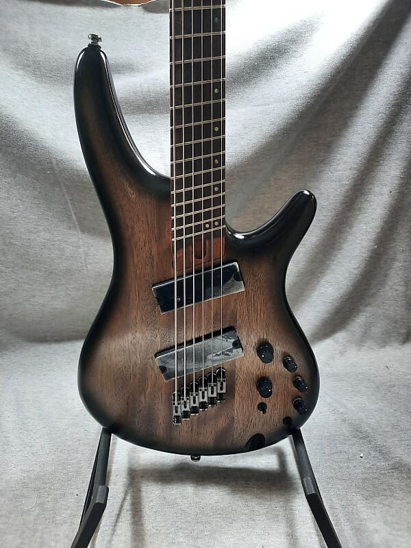 Басс гитара Ibanez SRC6MS-BLL 2023 - Black Stained Low Gloss
Басс гитара Ibanez SRC6MS-BLL 2023 - Black Stained Low Gloss