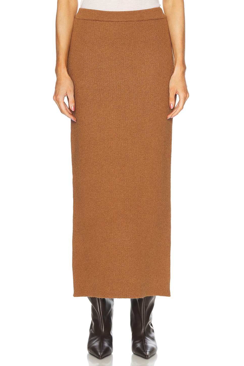 Вязаная макси-юбка цвета лесного ореха Ser.O.Ya, Camel
Вязаная макси-юбка цвета лесного ореха Ser.O.Ya, Camel