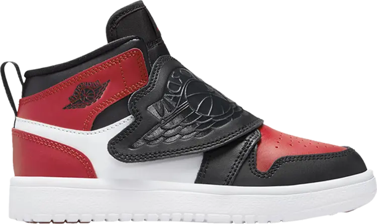 Кроссовки Sky Jordan 1 PS Bred Toe, черный
Кроссовки Sky Jordan 1 PS Bred Toe, черный