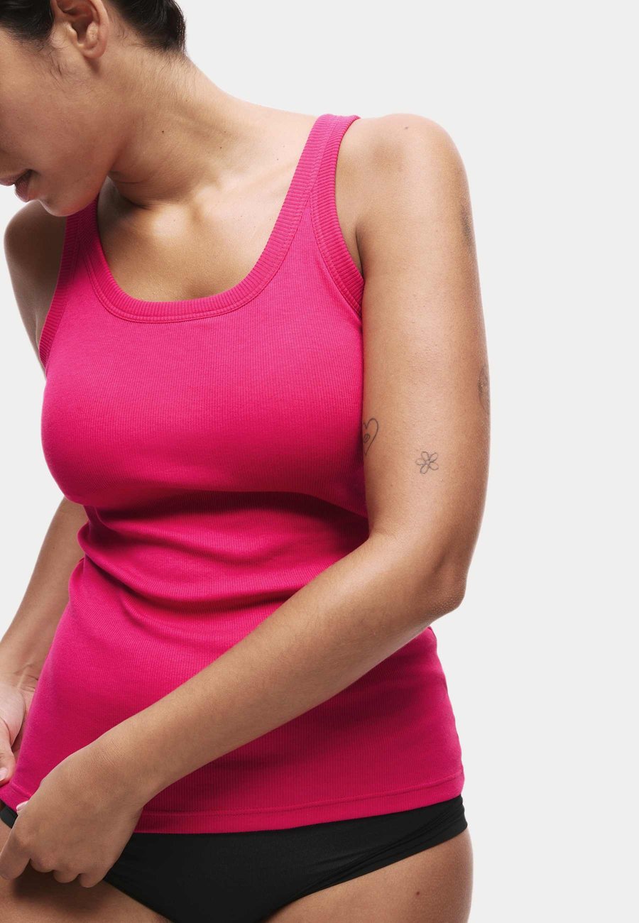 Топ Marks & Spencer SECRET SUPPORT SCOOP NECK , Pink
Топ Marks & Spencer SECRET SUPPORT SCOOP NECK , Pink