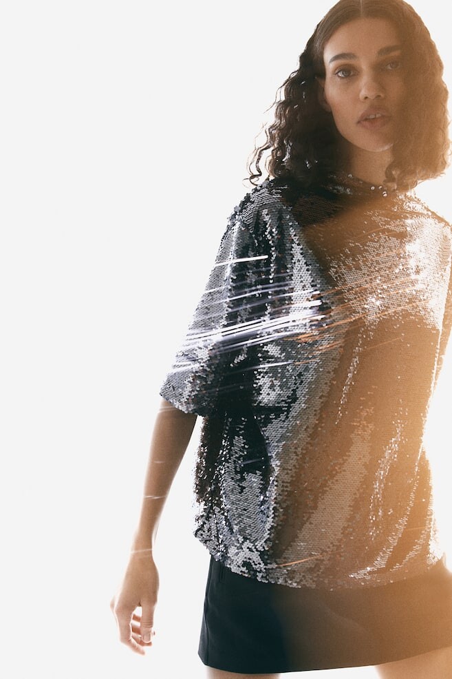 Рубашка с пайетками H&M, серебряный
Рубашка с пайетками H&M, серебряный