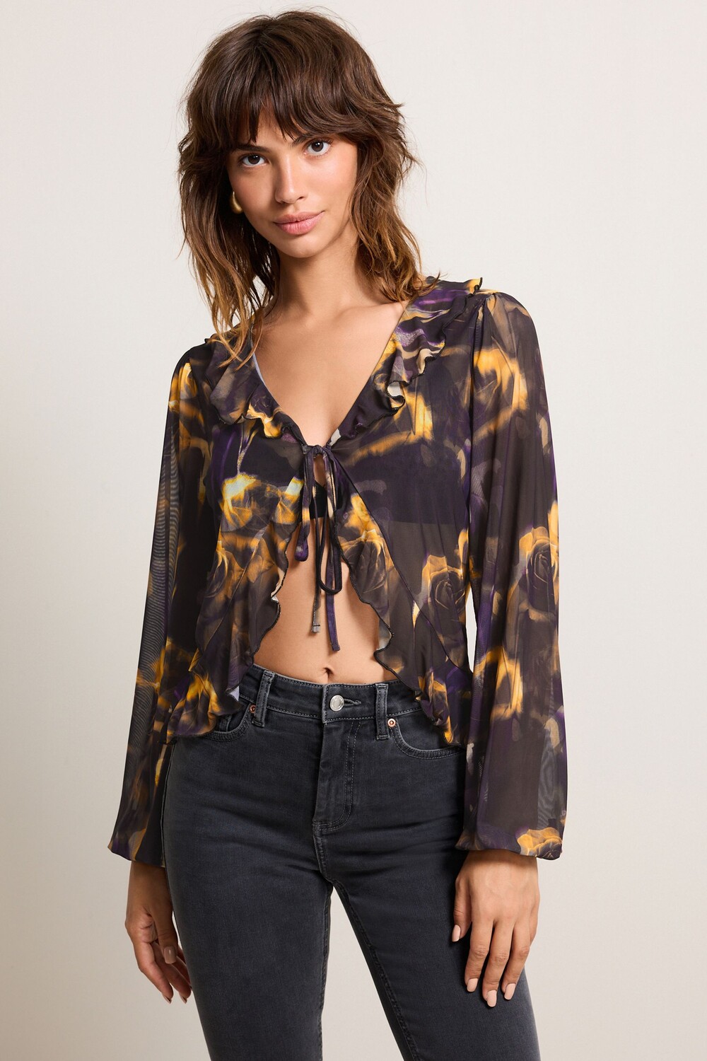 Сетчатая блузка с длинными рукавами завязанными спереди и оборкой Next, желтый
Сетчатая блузка с длинными рукавами завязанными спереди и оборкой Next, желтый