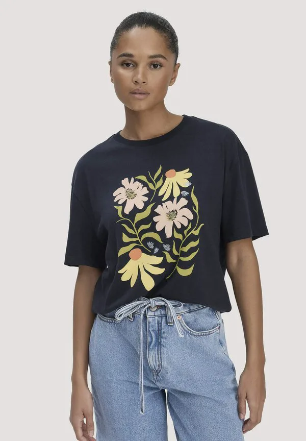 Футболка с принтом Hessnatur, Marine, Синий, Футболка с принтом Hessnatur, Marine
Футболка с принтом Hessnatur, Marine, Синий, Футболка с принтом Hessnatur, Marine