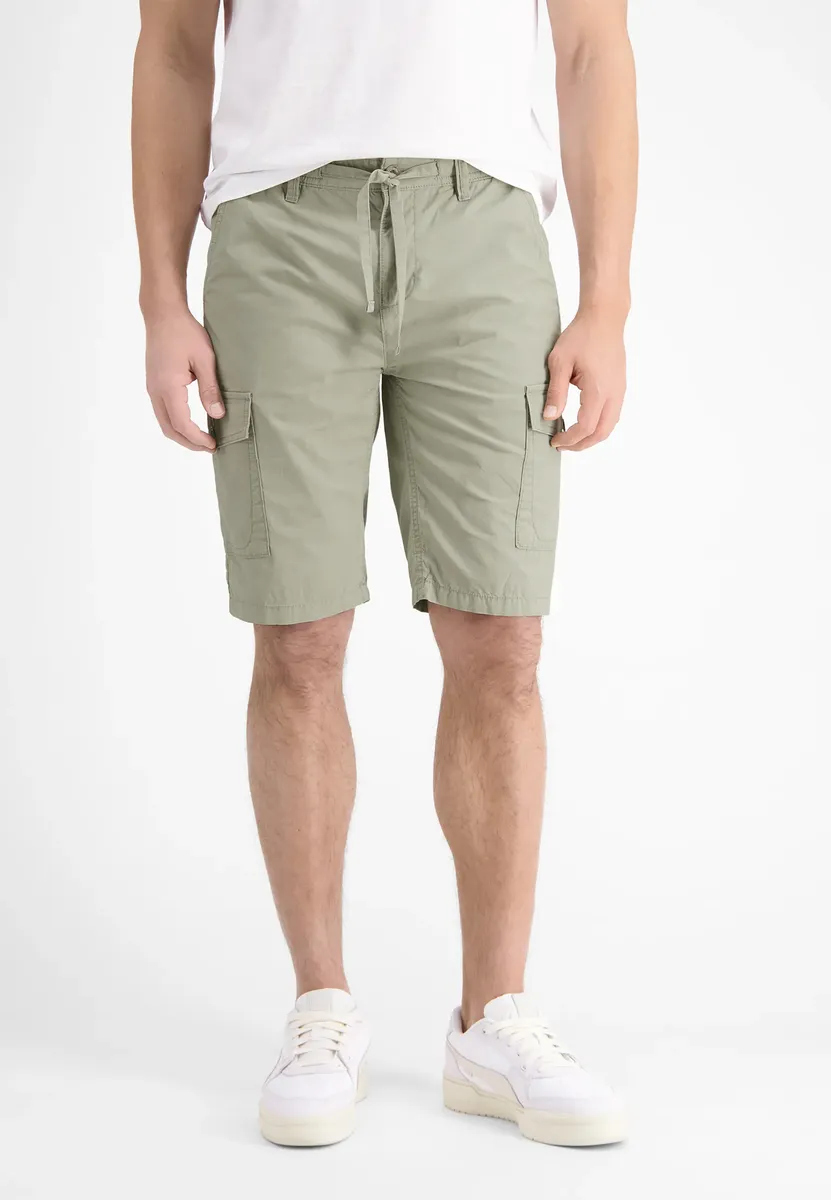 Шорты-бермуды LERROS "LERROS Cargo Bermuda, однотонные", цвет Faded Reed
Шорты-бермуды LERROS "LERROS Cargo Bermuda, однотонные", цвет Faded Reed
