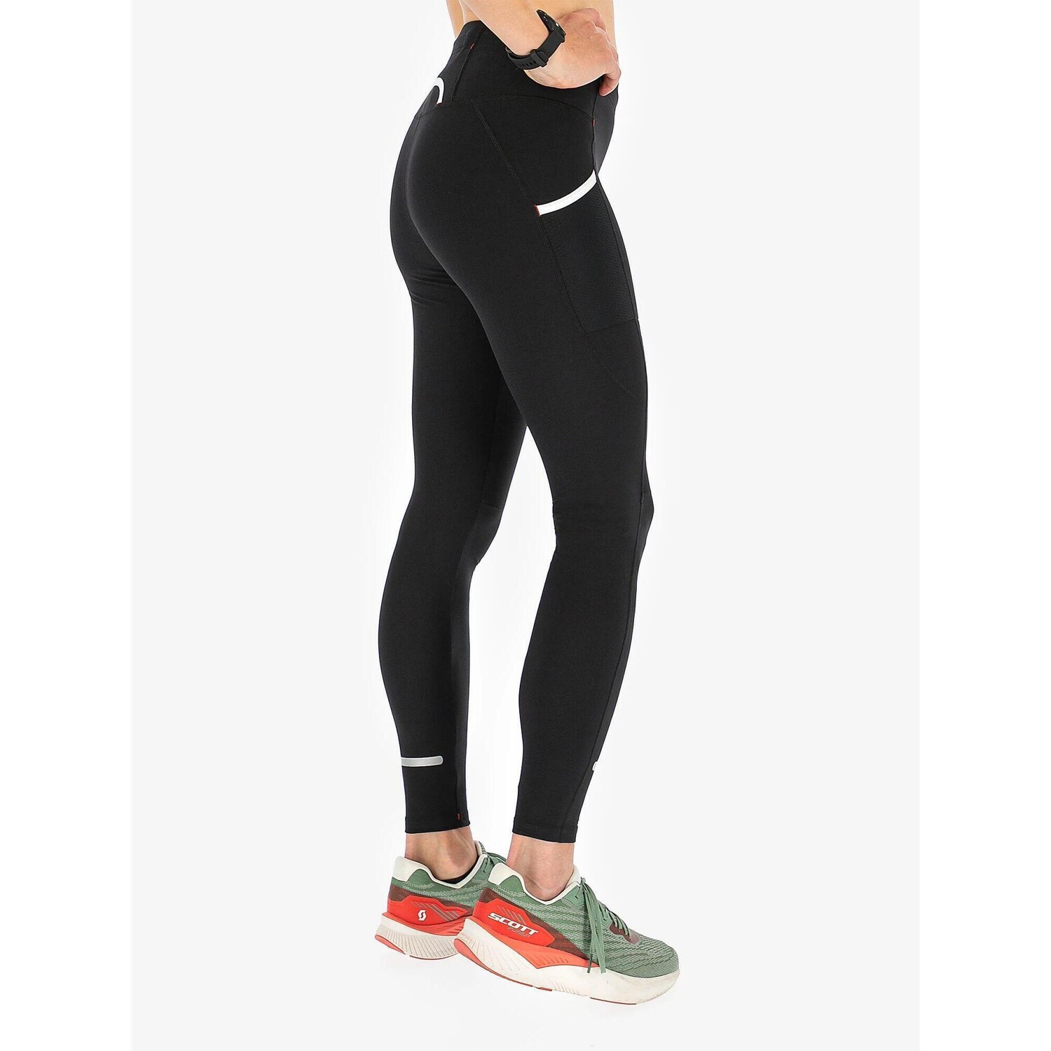 Fusion HOT LONG TIGHTS C3 унисекс зимние беговые колготки женские/мужские с карманами, черный
Fusion HOT LONG TIGHTS C3 унисекс зимние беговые колготки женские/мужские с карманами, черный
