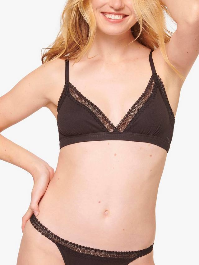 GO Ribbed Everyday бюстгальтер-бралетт sloggi, Black
GO Ribbed Everyday бюстгальтер-бралетт sloggi, Black