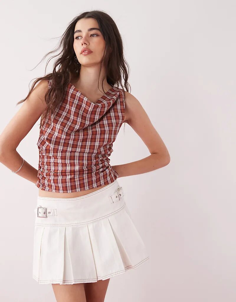 Юбка-мини-килт из денима COLLUSION цвета экрю
Юбка-мини-килт из денима COLLUSION цвета экрю