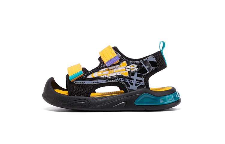 Детские сандалии 361°KIDS, черный/оранжевый
Детские сандалии 361°KIDS, черный/оранжевый