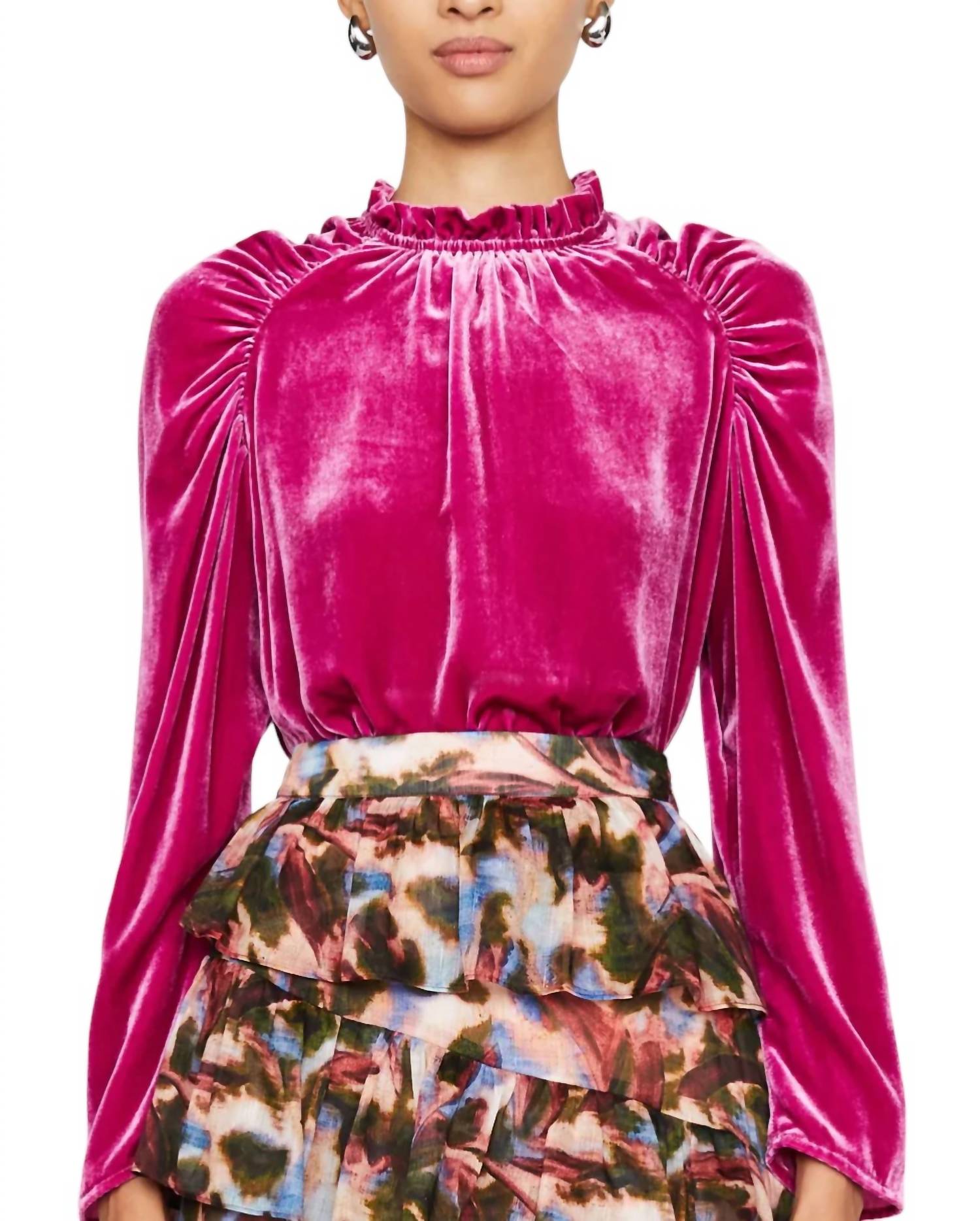 Блузка Layla в цвете гибискуса Marie Oliver, цвет hibiscus
Блузка Layla в цвете гибискуса Marie Oliver, цвет hibiscus