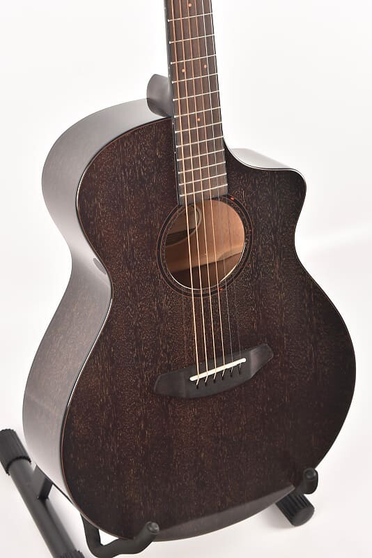 Breedlove Pursuit Exotic Concert CE MH CC «Шоколадница» Pursuit Exotic Concert CE MH Chocolate Box
Breedlove Pursuit Exotic Concert CE MH CC «Шоколадница» Pursuit Exotic Concert CE MH Chocolate Box