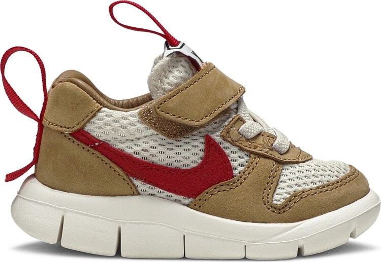 Кроссовки Nike Tom Sachs x NikeCraft Mars Yard 2.0 TD, загар
Кроссовки Nike Tom Sachs x NikeCraft Mars Yard 2.0 TD, загар