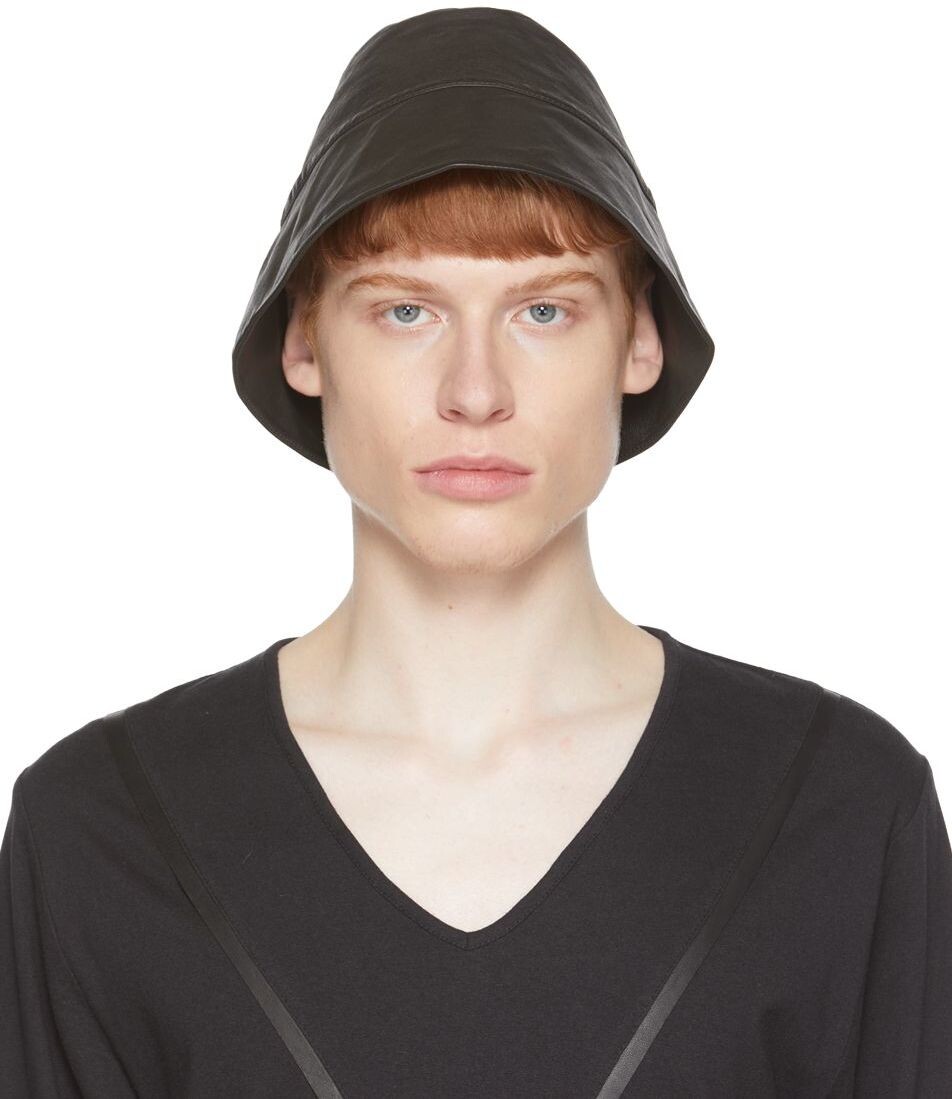 Зеленая кожаная панама Selim FREI-MUT
Зеленая кожаная панама Selim FREI-MUT