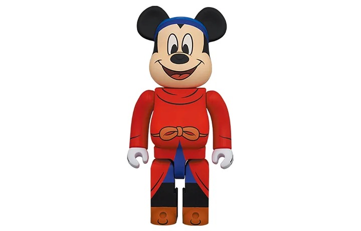 Виниловая фигурка Be@rbrick Fantasia Mickey, 70 см
Виниловая фигурка Be@rbrick Fantasia Mickey, 70 см