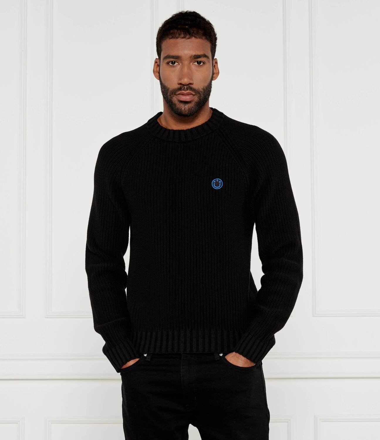 Свитер Hugo Blue Sonni Loose fit, черный
Свитер Hugo Blue Sonni Loose fit, черный