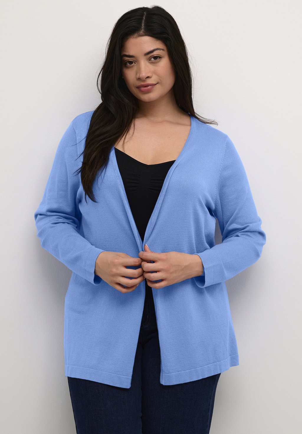 Кардиган FARSIA Kaffe Curve, синий
Кардиган FARSIA Kaffe Curve, синий