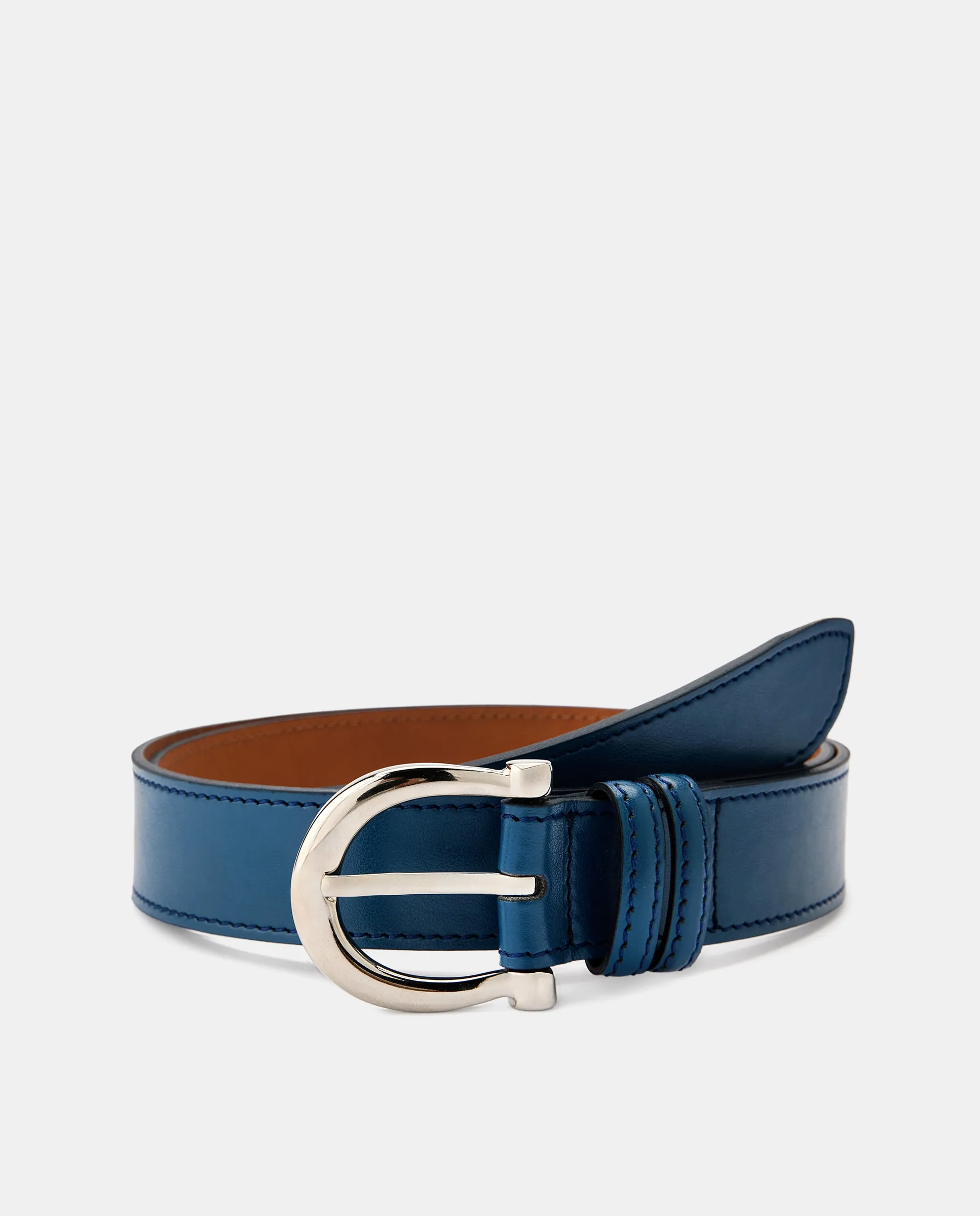 Кожаный ремень с боковой строчкой El Caballo, синий
Кожаный ремень с боковой строчкой El Caballo, синий