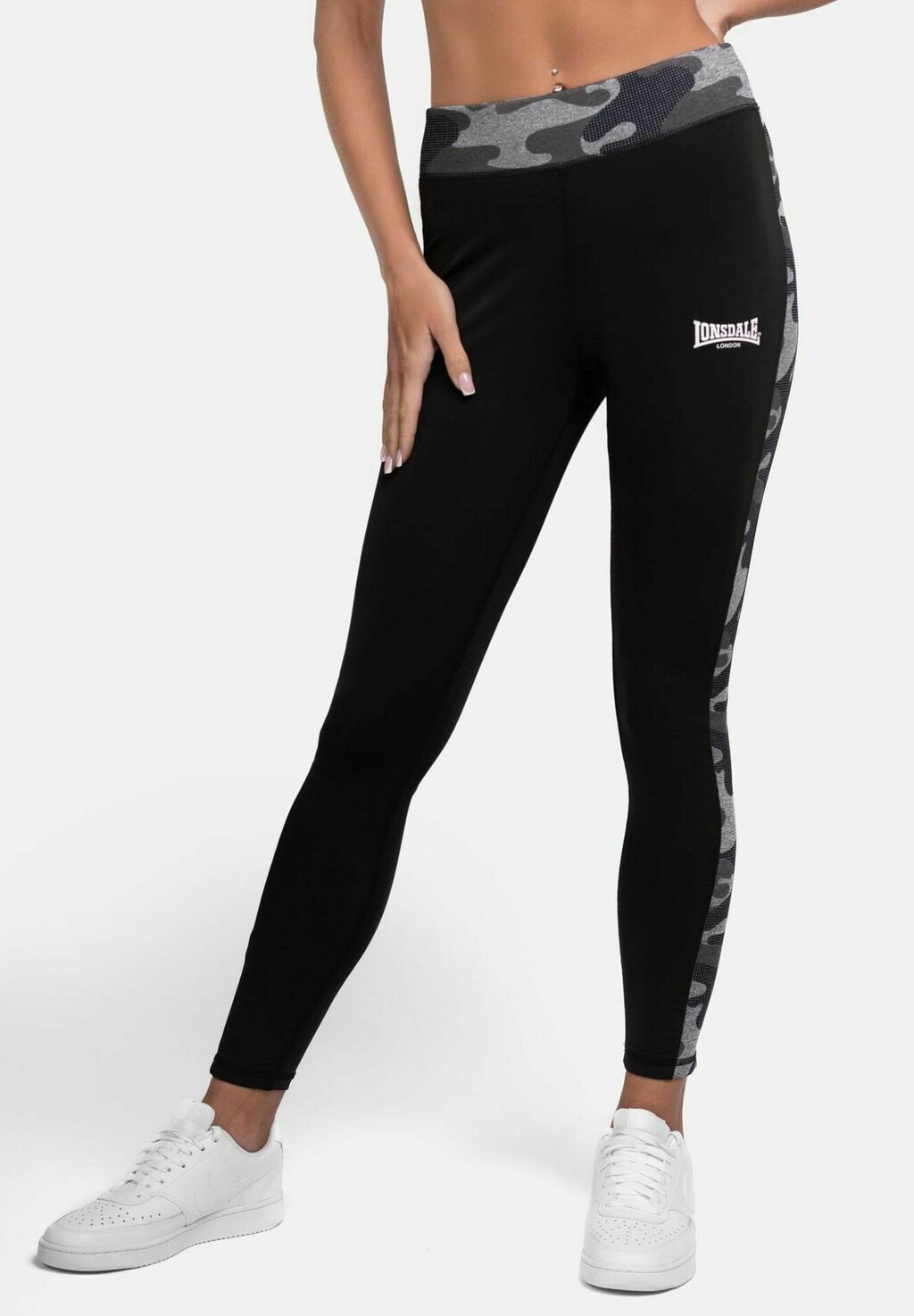 Леггинсы DORRERY Leggings Lonsdale, черный
Леггинсы DORRERY Leggings Lonsdale, черный
