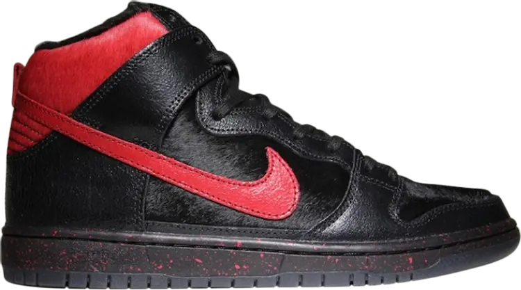 Кроссовки Nike Dunk High Pro Premium SB 'Krampus', черный
Кроссовки Nike Dunk High Pro Premium SB 'Krampus', черный