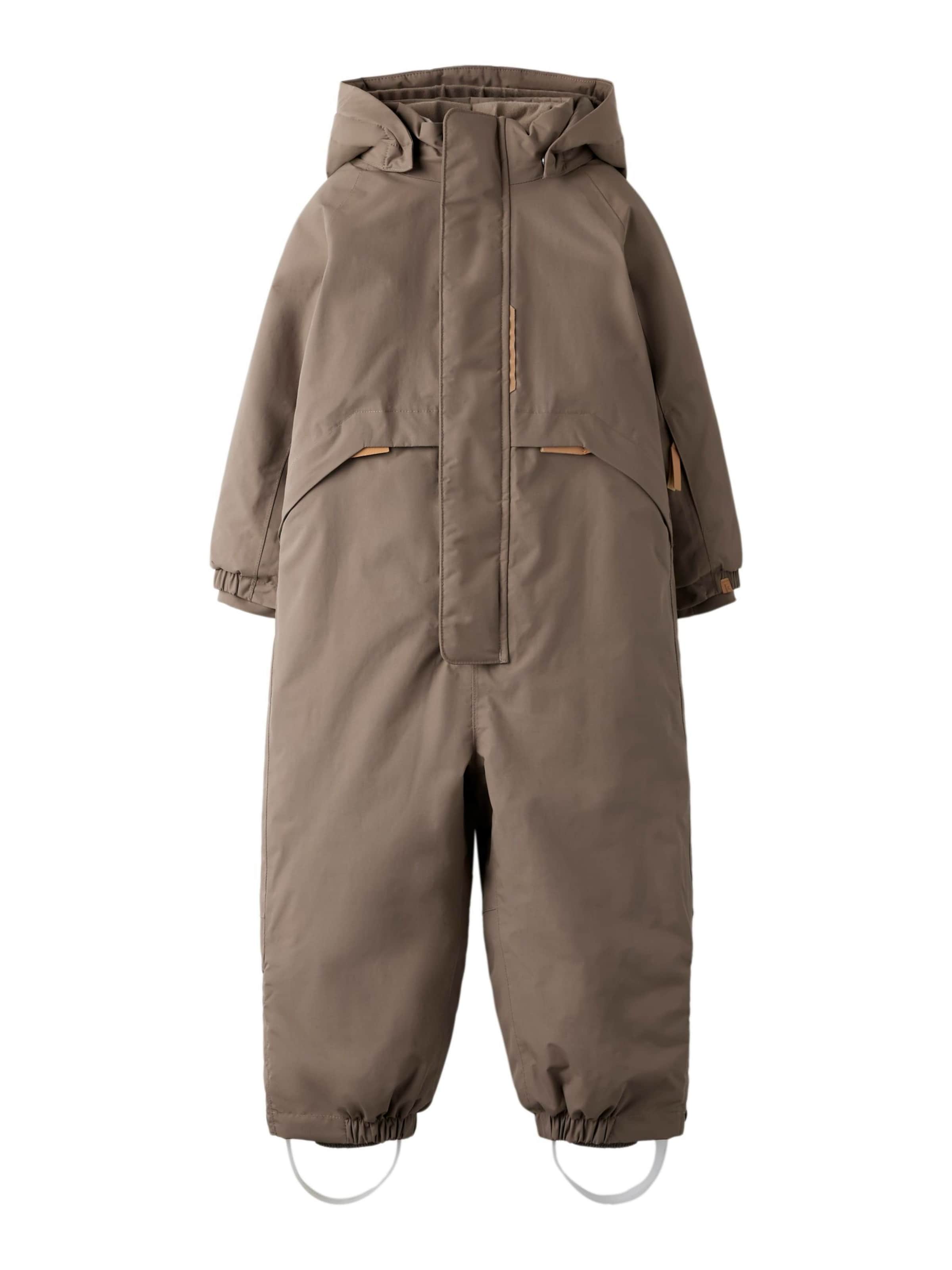 Lil'Atelier Спортивный костюм 'LAStorm 12' в коричневом цвете
Lil'Atelier Спортивный костюм 'LAStorm 12' в коричневом цвете