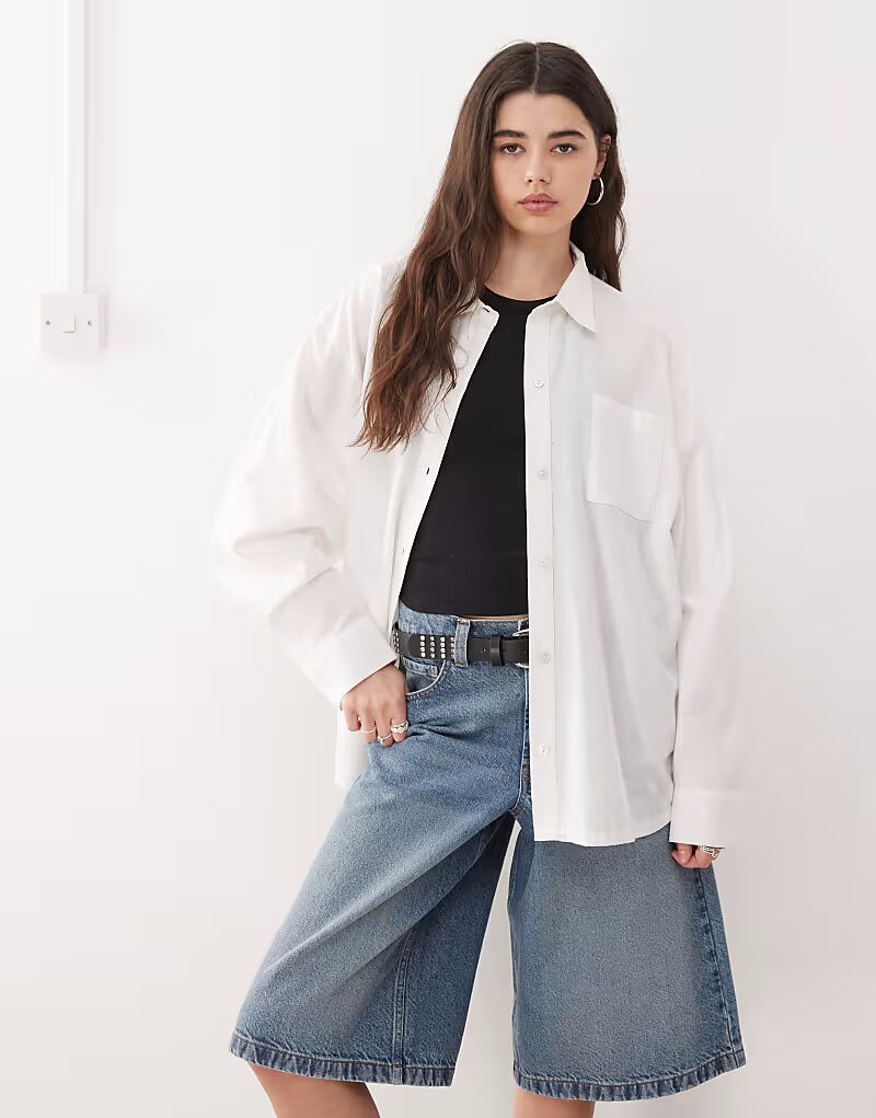 COLLUSION свободная рубашка из льняной ткани белого цвета - БЕЛЫЙ
COLLUSION свободная рубашка из льняной ткани белого цвета - БЕЛЫЙ