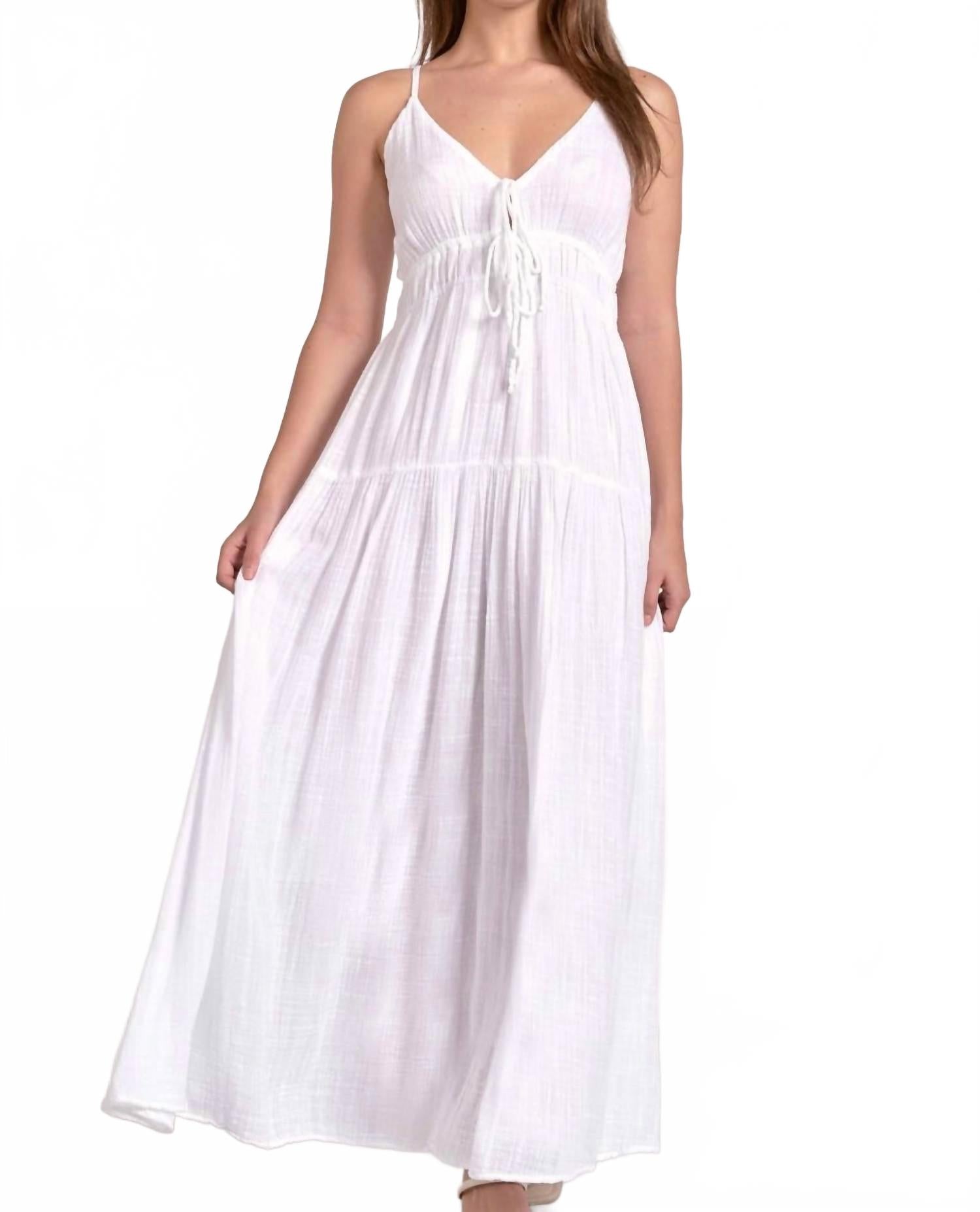 Платье макси Алана в белом ELAN
Платье макси Алана в белом ELAN