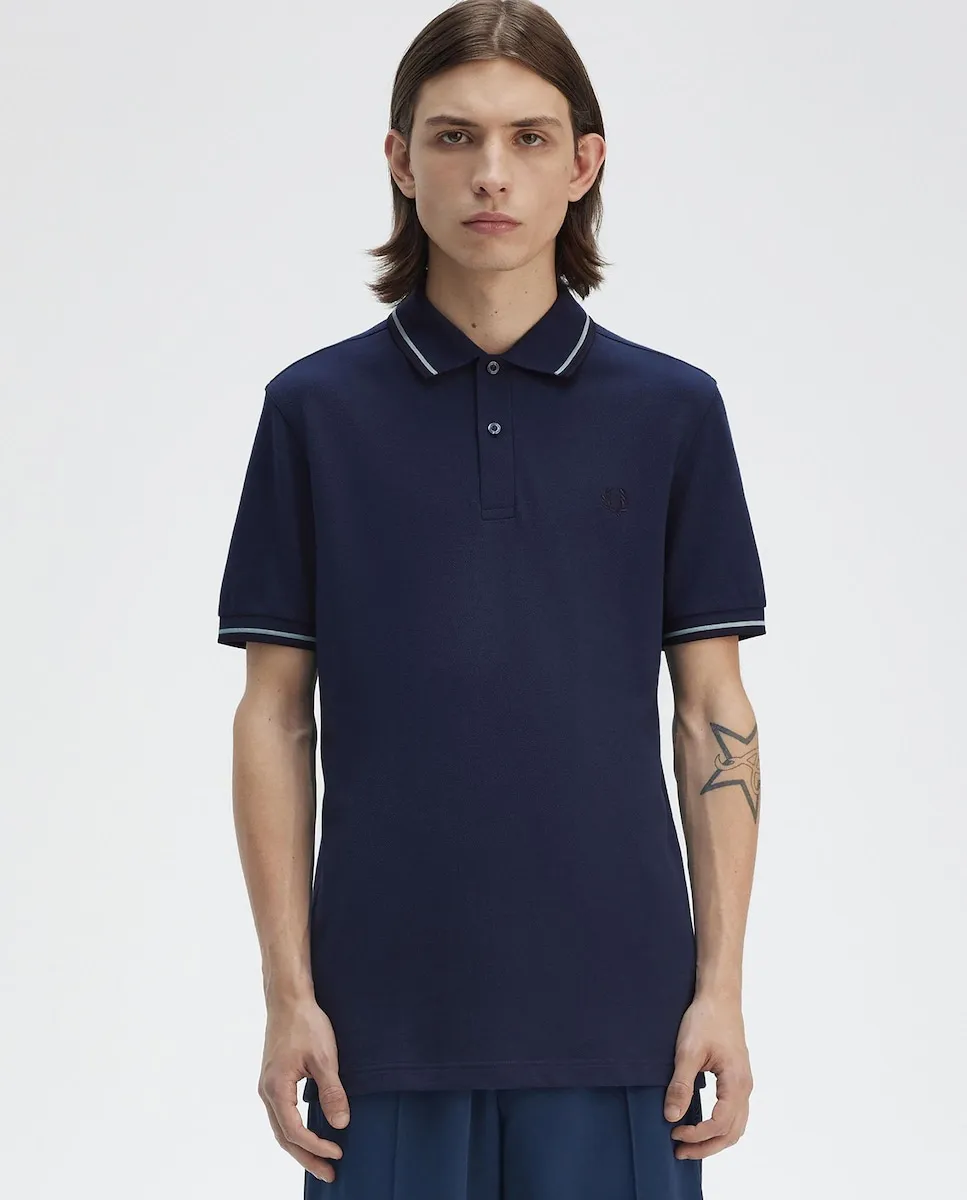 Мужская поло с коротким рукавом и контрастной отделкой Fred Perry, синий
Мужская поло с коротким рукавом и контрастной отделкой Fred Perry, синий