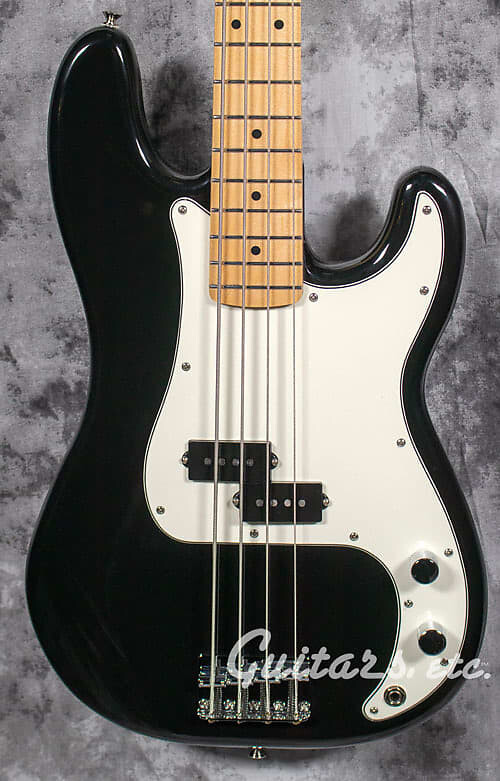 Fender - Player Precision Bass
Fender - Player Precision Bass