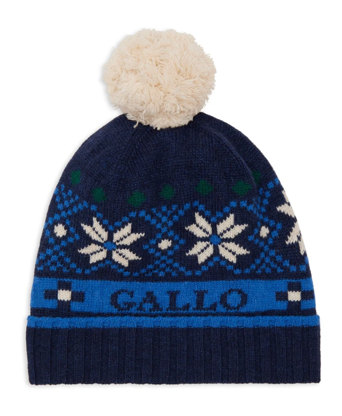 Синяя шерстяная кашемировая шапка с рождественским мотивом. Gallo, мультиколор
Синяя шерстяная кашемировая шапка с рождественским мотивом. Gallo, мультиколор
