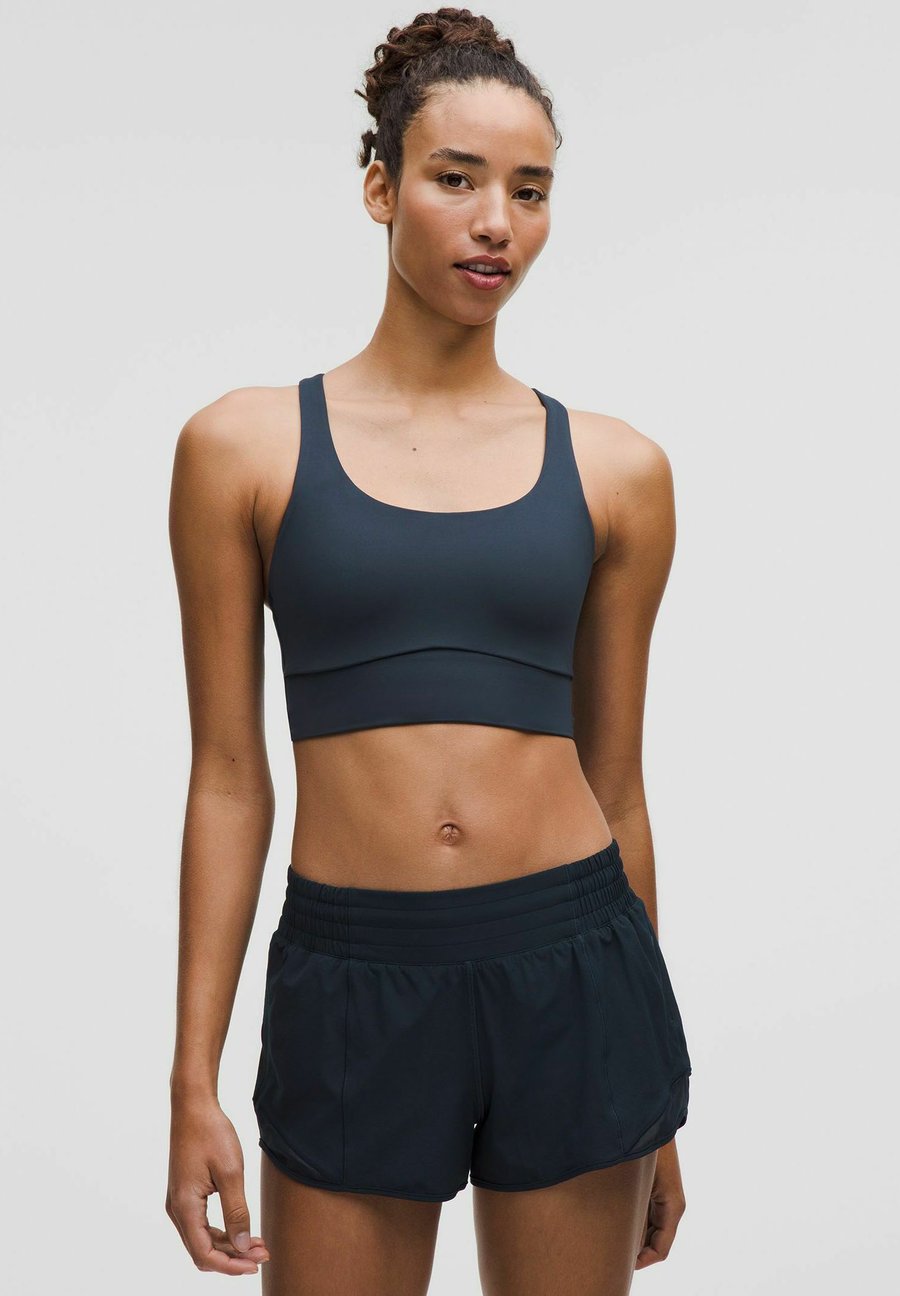 Бюстгальтер lululemon ENERGY LONGLINE EVOLVE, True Navy/Dark Blue
Бюстгальтер lululemon ENERGY LONGLINE EVOLVE, True Navy/Dark Blue