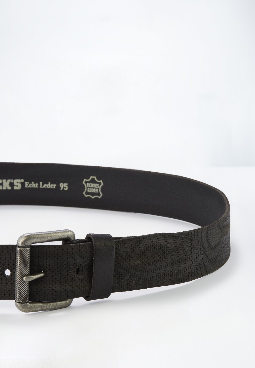 Ремень GEMUSTERTER Paddock's, черный
Ремень GEMUSTERTER Paddock's, черный