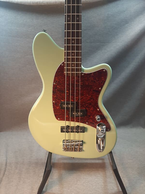 Ibanez TMB100 мятно-зеленый
Ibanez TMB100 мятно-зеленый